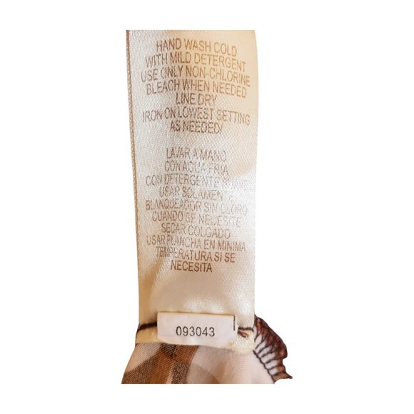 Sandra Darren V-Neck Dress - Picture 5 of 5